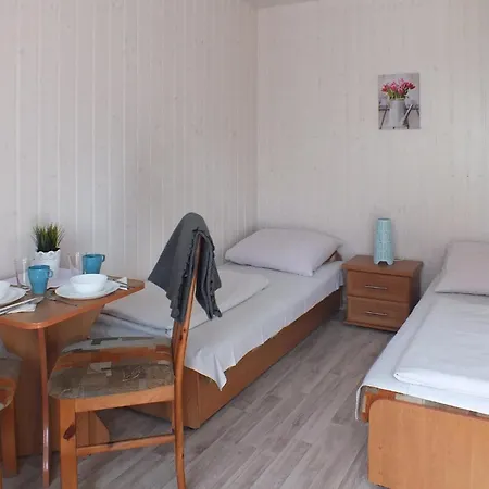 בית נופש Cozy In With Wifi מידזיזדרויה